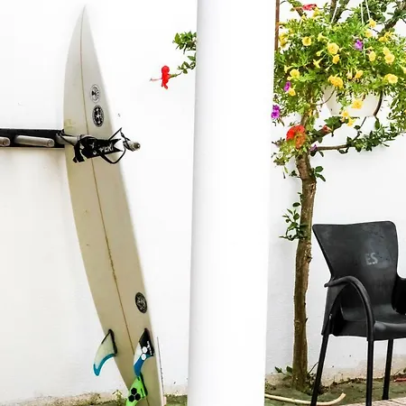 Delmar Surf House Gæstehus Atouguia Da Baleia